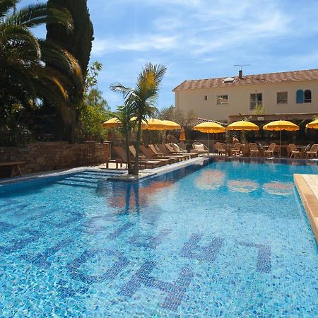 Hotel La Piscine Le Lavandou Exteriör bild