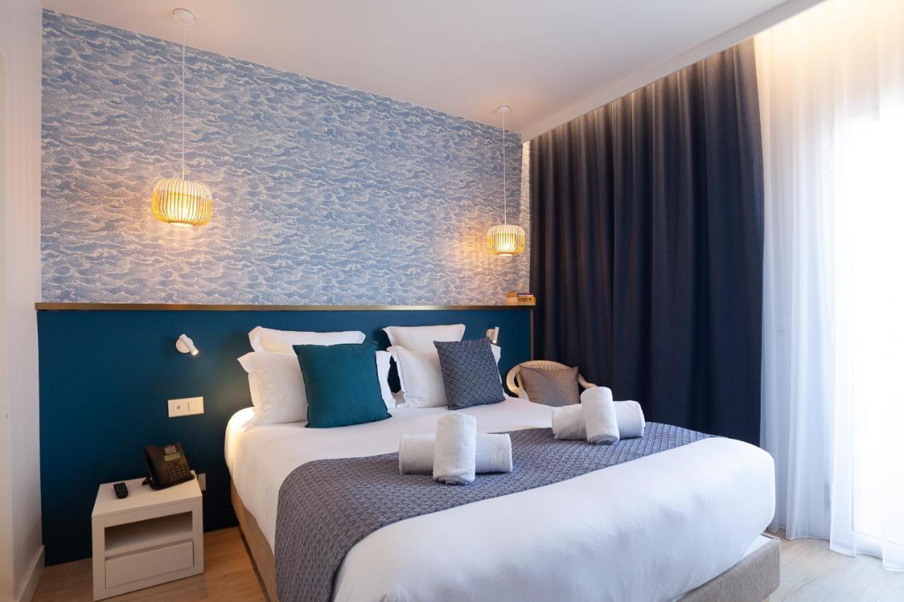 Hotel La Piscine Le Lavandou Exteriör bild