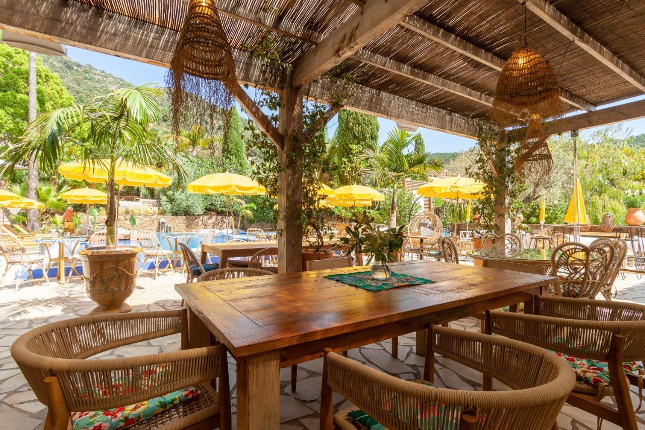 Hotel La Piscine Le Lavandou Exteriör bild
