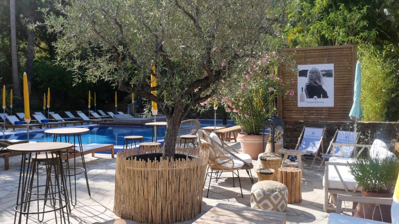 Hotel La Piscine Le Lavandou Exteriör bild